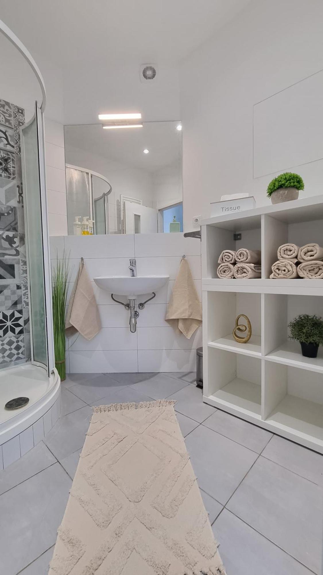 Finnem Rentals Tyrsova Praha Bagian luar foto