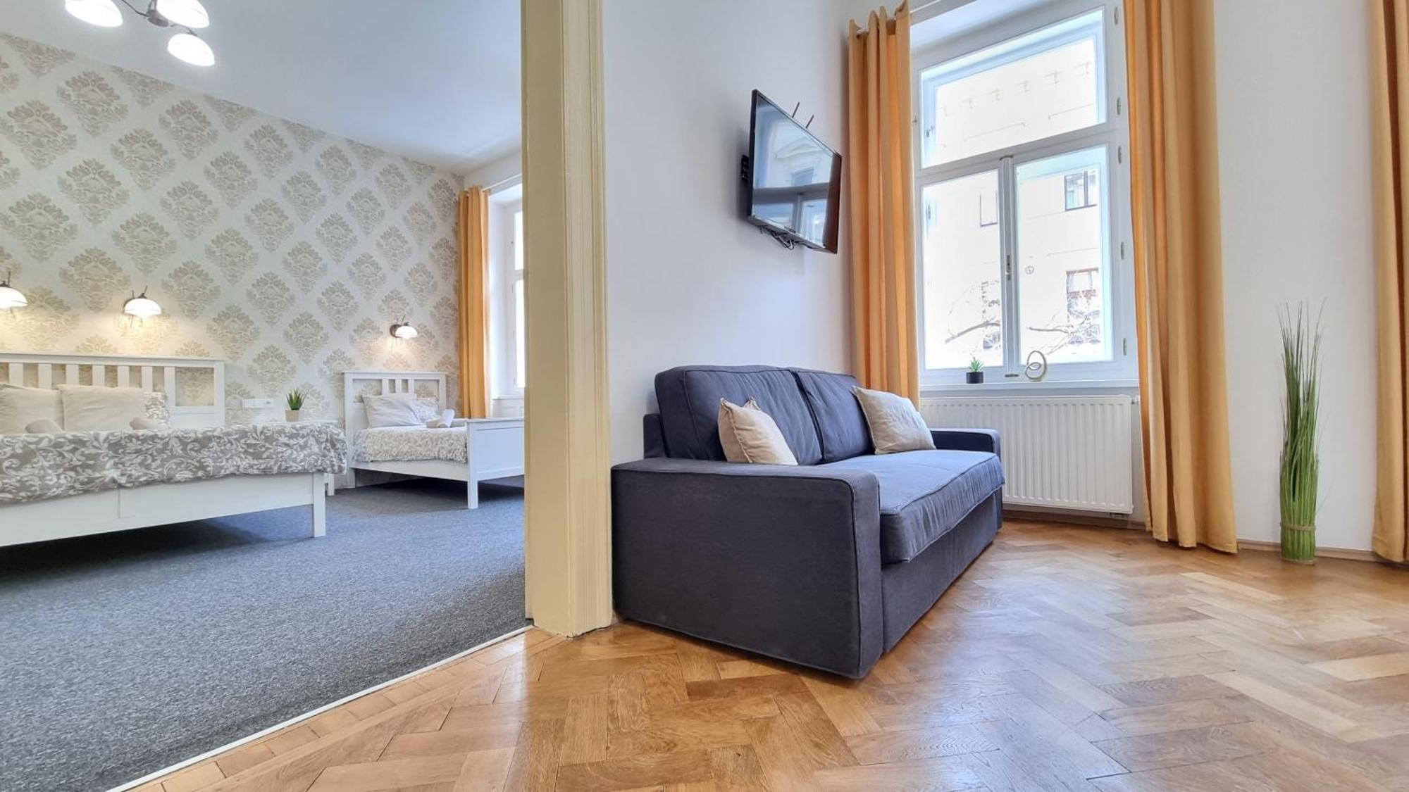 Finnem Rentals Tyrsova Praha Bagian luar foto
